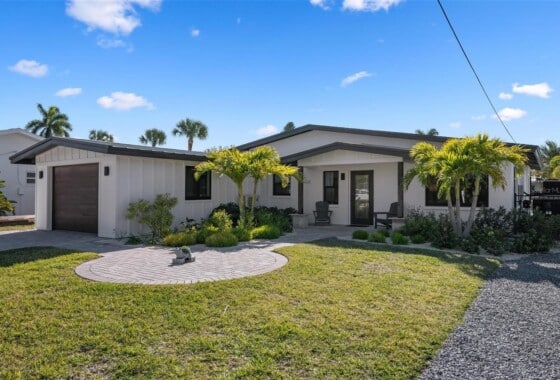 A4681048 401 28th Street