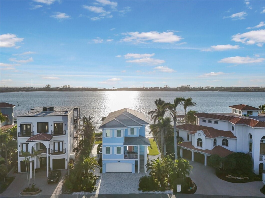 A4682214 12917 42nd Terrace W