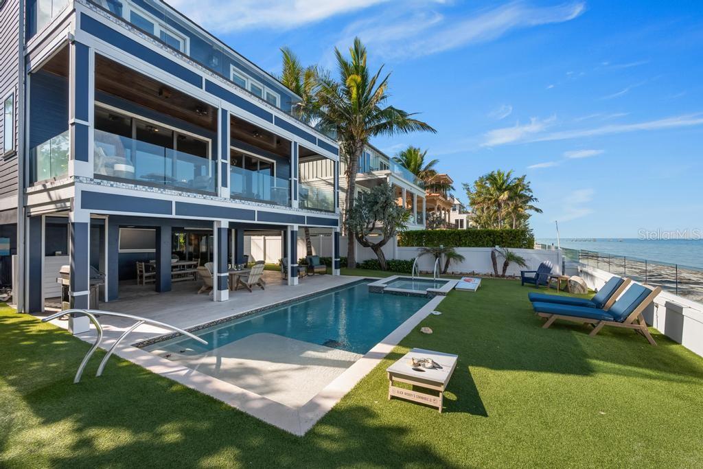 A4674863 915 N Shore Drive