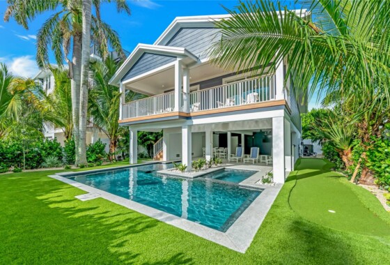 A4687507 2208 Avenue A