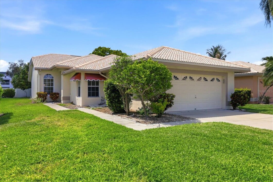 A4688389 4738 Dundee Drive